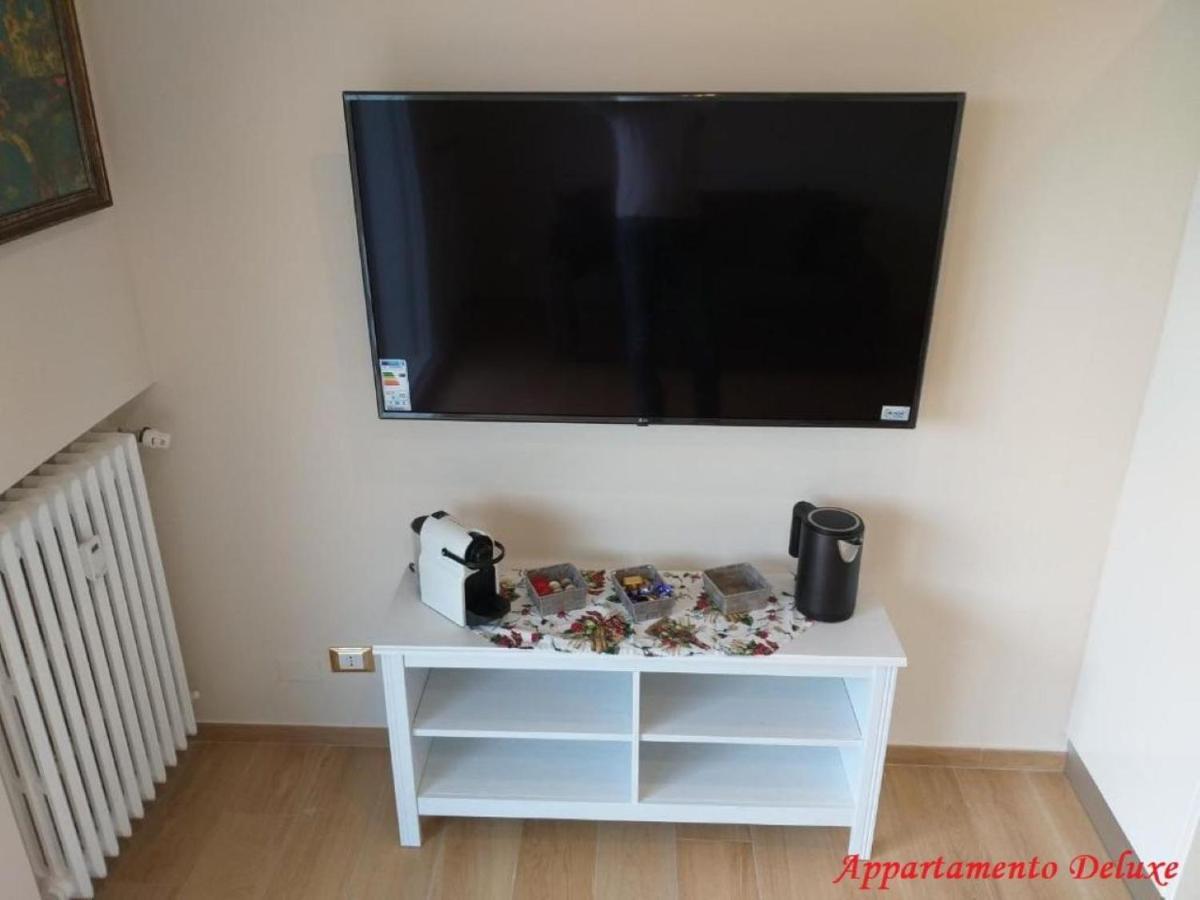 Le Rive Apartment Desenzano del Garda Bagian luar foto
